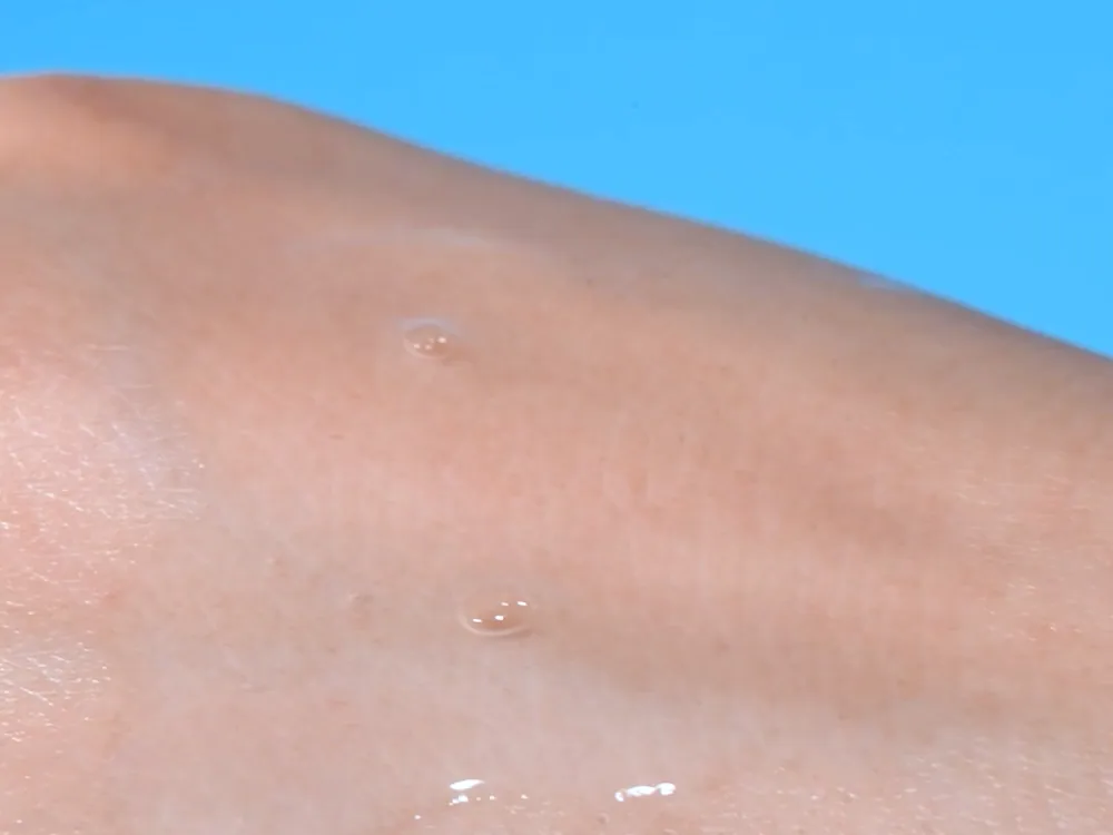Serum absorption & texture demonstration